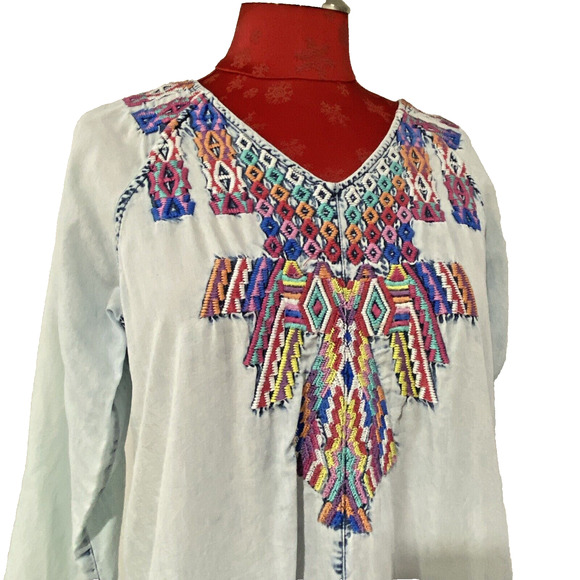 Soft Surroundings Work of Art Embroidered Blue Chambray Popover Blouse Top P/S - Picture 5 of 13